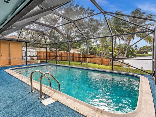 Glass Ceilings, Interior, Pool, Sun Room, Water