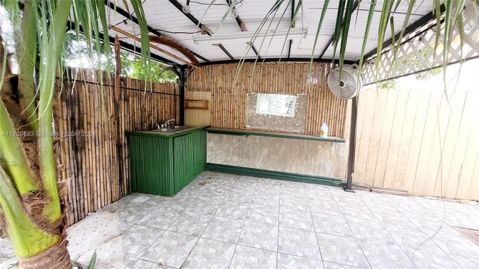Interior, Wooden Walls