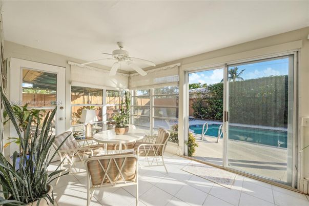 Dining room, Interior, Sun Room