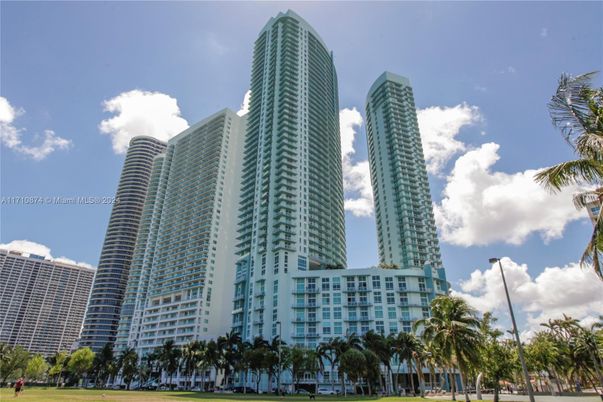 Exterior, Facade, Condo Building