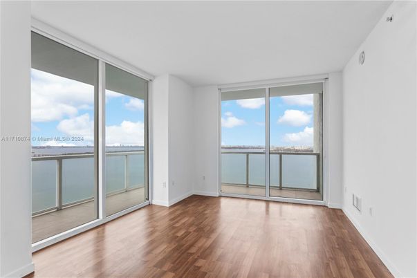 Empty room, Interior, Water, Wood Texture Flooring