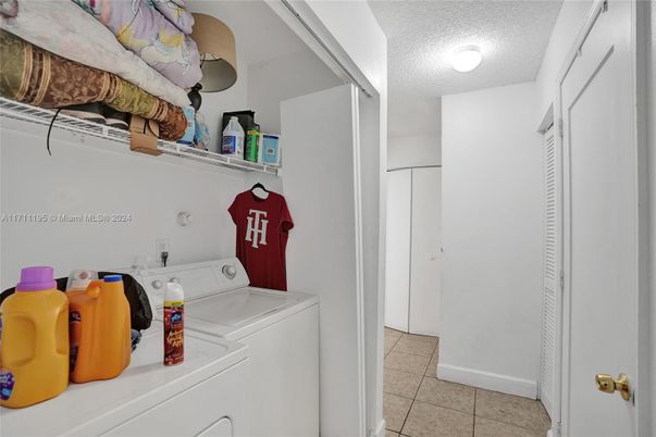 Interior, Utility Closets, Washer
