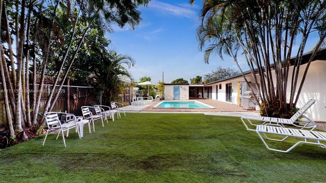 Backyard, Exterior, Pool