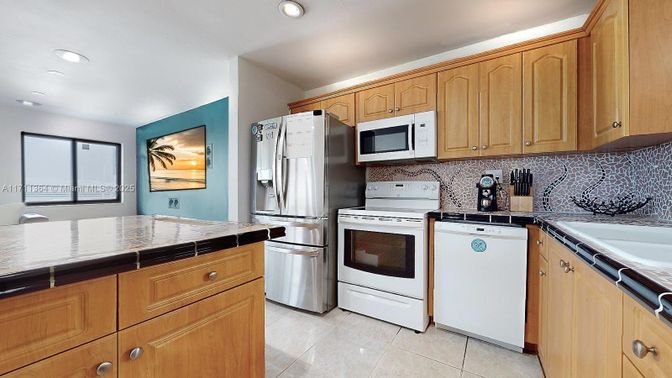 Interior, Kitchen, Recessed Lighting, Tile Countertops