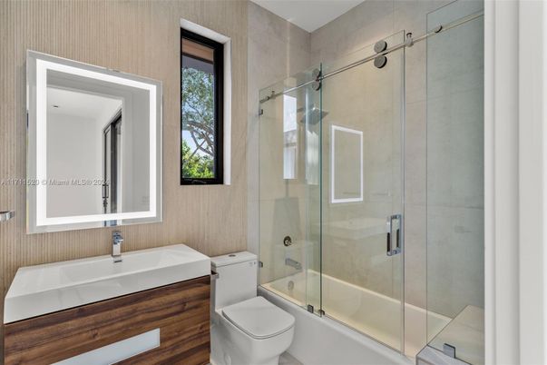 Bathroom, Glass Shower, Interior
