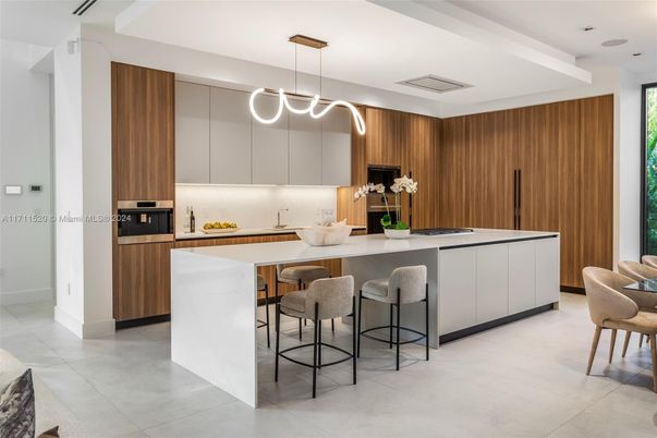 Interior, Kitchen, Pendant Lights, Recessed Lighting