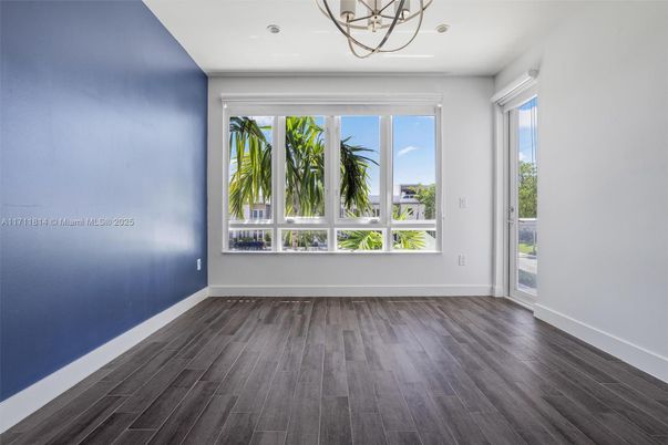 Chandelier, Empty room, Interior, Recessed Lighting, Wood Texture Flooring