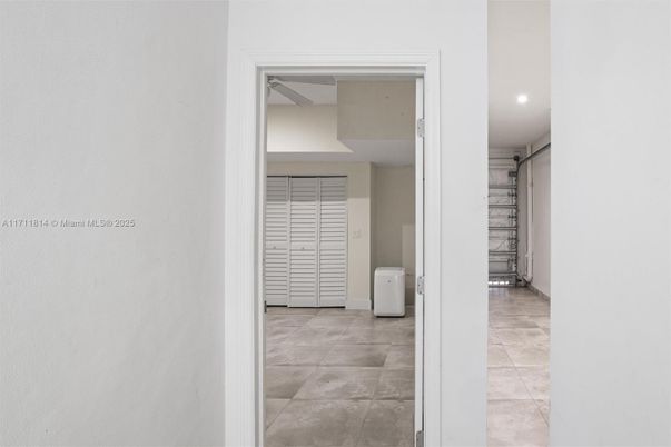 Interior, Recessed Lighting