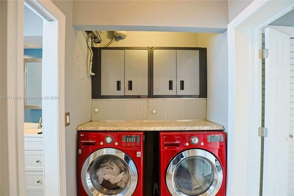 Interior, Utility Closets, Washer