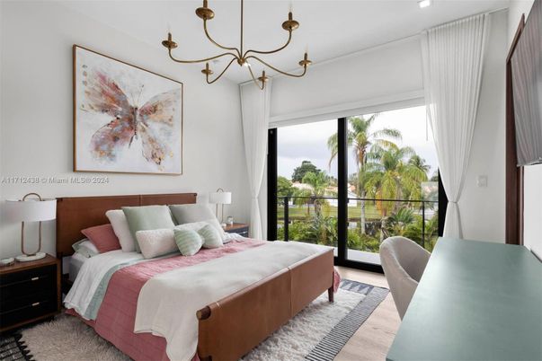 Bedroom, Chandelier, Interior, Recessed Lighting