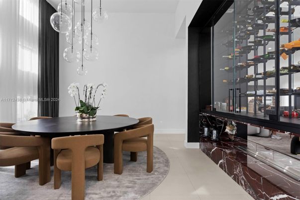 Dining room, Interior, Pendant Lights