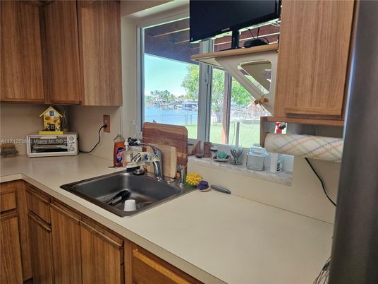 Interior, Kitchen, Water