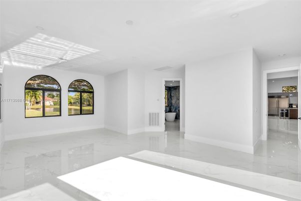 Empty room, Interior, Marble, Recessed Lighting