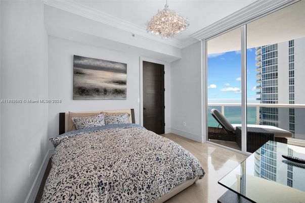 Bedroom, Chandelier, Interior, Water, Wood Texture Flooring