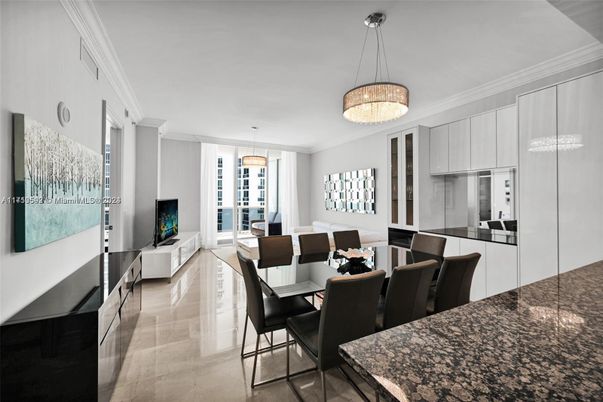 Chandelier, Dining room, Interior, Kitchen, Living room, Pendant Lights, Stainless Steel Appliances
