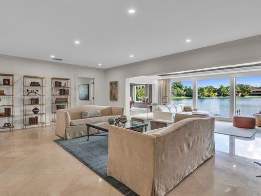 Interior, Living room, Recessed Lighting, Water