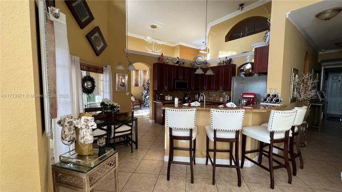 Dining room, Interior, Kitchen, Pendant Lights