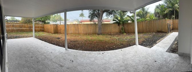 Backyard, Exterior