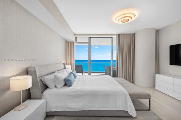 Bedroom, Interior, Water, Wood Texture Flooring