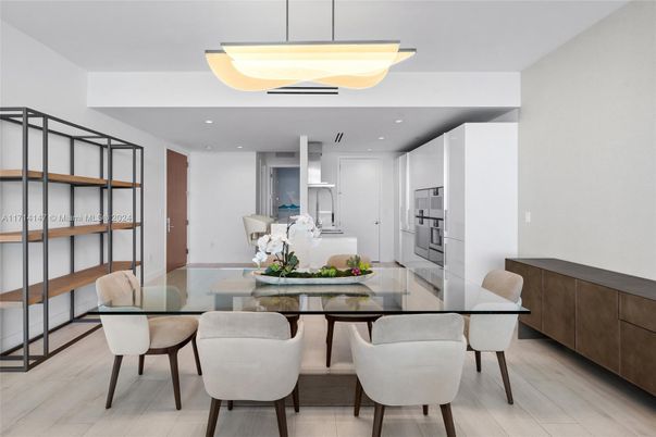 Dining room, Interior, Kitchen, Pendant Lights, Recessed Lighting, Wood Texture Flooring