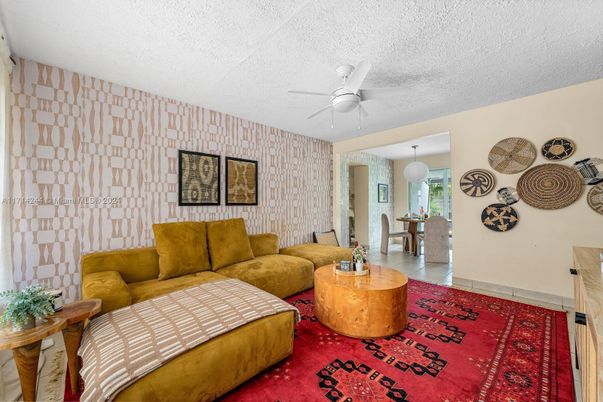 Interior, Living room, Pendant Lights, Stone Walls