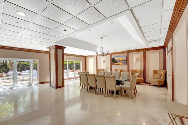 Chandelier, Dining room, Interior, Recessed Lighting