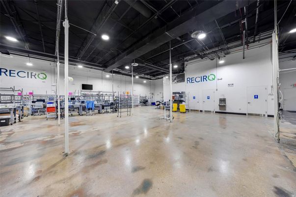 Fitness Equipment, Interior, Recessed Lighting