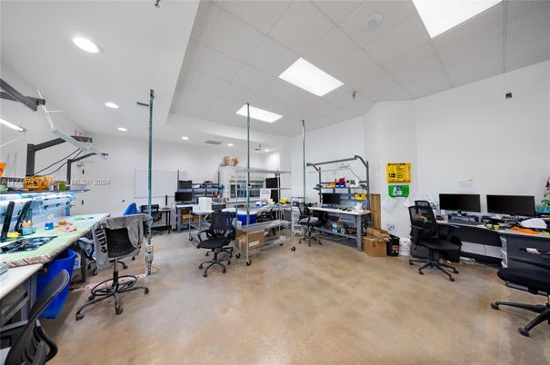 Home Office, Interior, Recessed Lighting