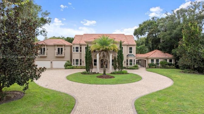 Attached, Backyard, Exterior, Facade, French Provincial