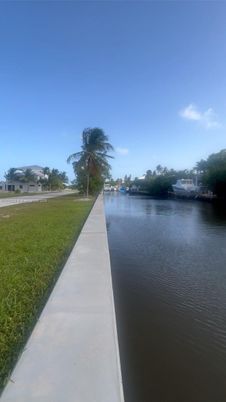 Exterior, Water