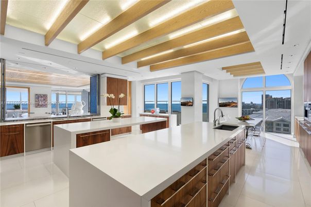 Interior, Kitchen, Stainless Steel Appliances, Water