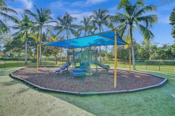 Backyard, Exterior, Playground