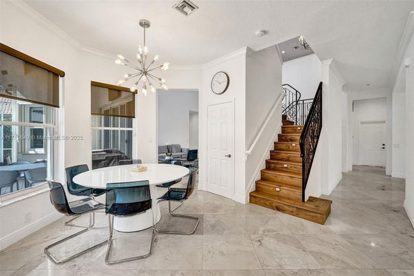 Dining room, Interior, Pendant Lights