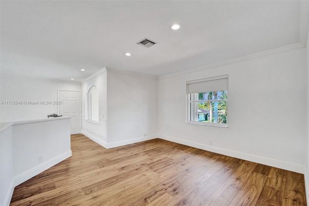 Empty room, Interior, Recessed Lighting, Wood Texture Flooring