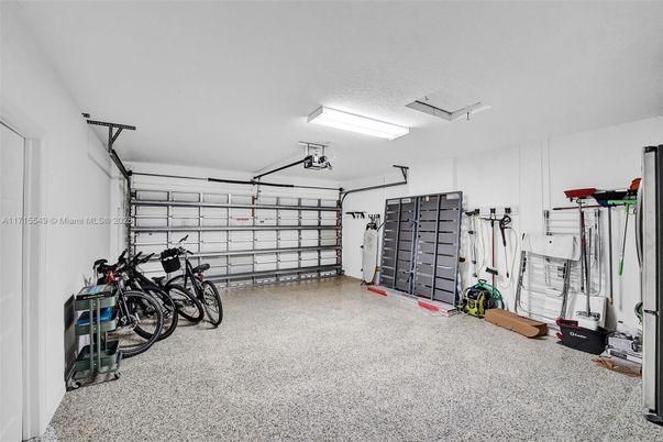 Fitness Equipment, Garage, Interior