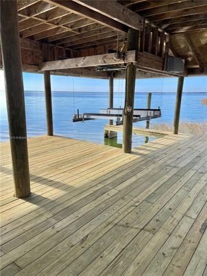 Exterior, Water