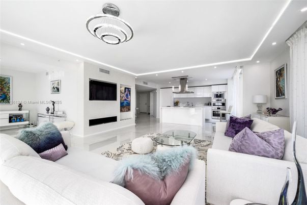 Fireplace, Interior, Kitchen, Living room, Recessed Lighting, Stainless Steel Appliances