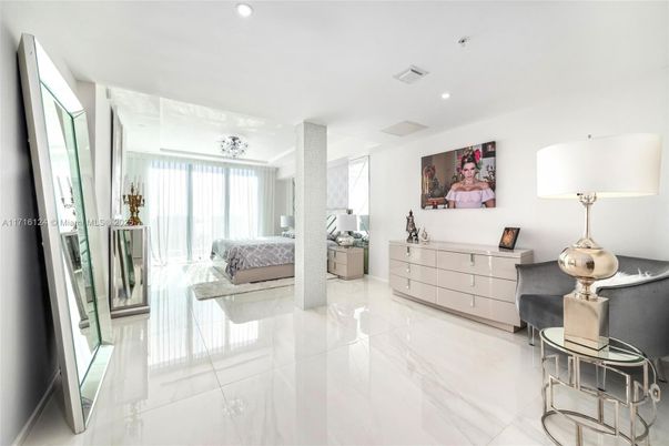 Bedroom, Interior, Marble, Recessed Lighting