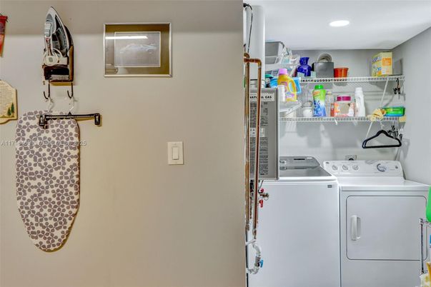 Interior, Recessed Lighting, Utility Closets, Washer
