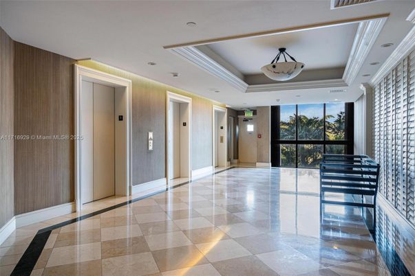 Elevator, Interior, Recessed Lighting