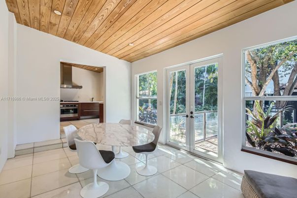 Dining room, Interior, Recessed Lighting, Wooden Ceilings