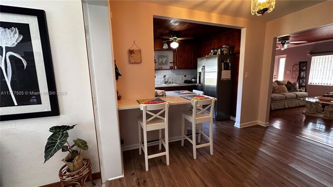 Dining room, Interior, Kitchen, Living room, Stainless Steel Appliances, Wood Texture Flooring