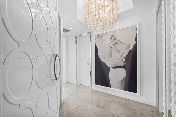 Chandelier, Interior, Recessed Lighting
