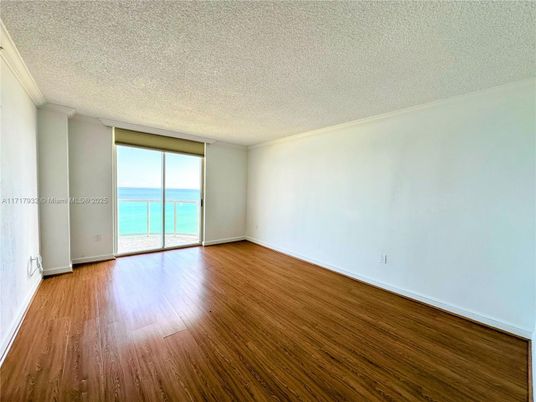 Empty room, Interior, Water, Wood Texture Flooring