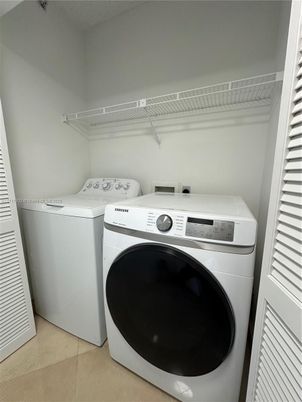 Interior, Utility Closets, Washer