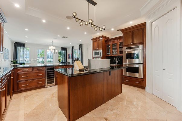Chandelier, Interior, Kitchen, Pendant Lights, Recessed Lighting, Stainless Steel Appliances