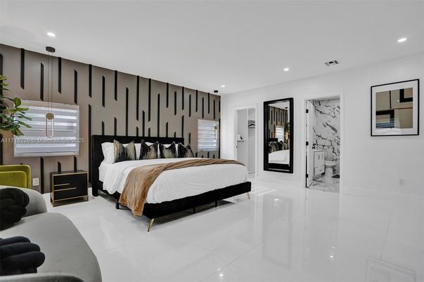 Bedroom, Interior, Recessed Lighting