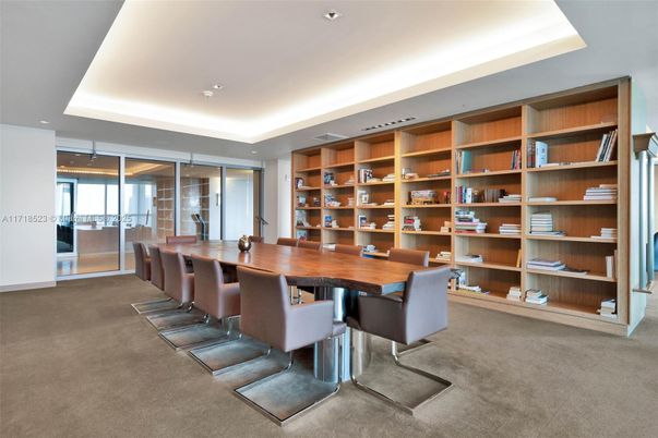 Dining room, Interior, Recessed Lighting