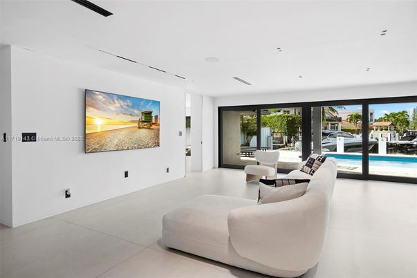 Interior, Living room, Recessed Lighting