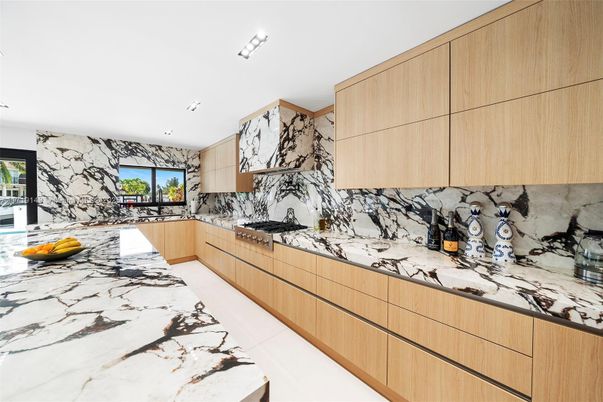 Interior, Kitchen, Marble Walls, Recessed Lighting